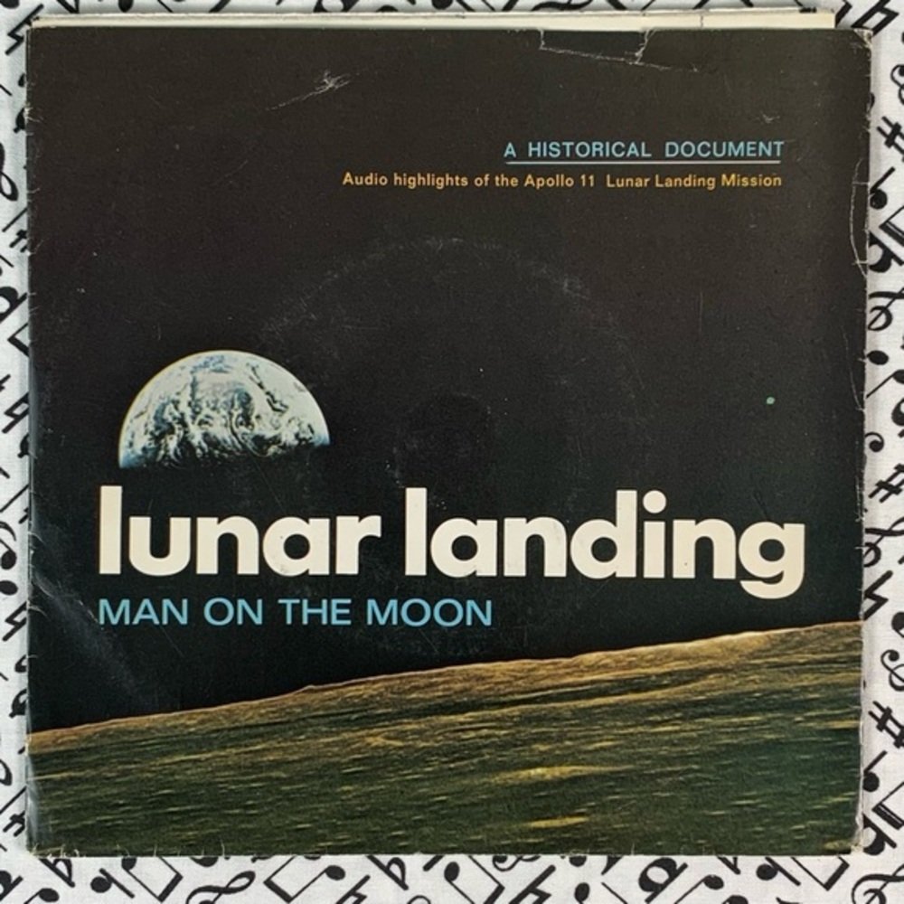 Lunar Landing: Man on the Moon. 33 1/3 RPM record.